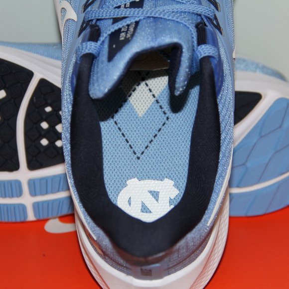 Nike Pegasus 39 UNC Tarheels Running Mens 8.5 North Carolina main image 6